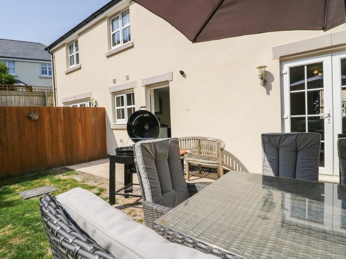 Rolo'S Retreat Grange-over-Sands Exterior foto
